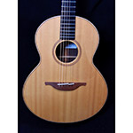 Lowden S-32